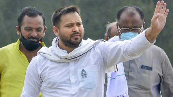 'भाजपा वाले को महंगाई, महबूबा और भौजाई लगती है' 'भाजपा वाले को महंगाई, महबूबा और भौजाई लगती है'