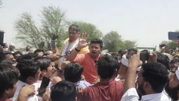 शांतिपूर्ण प्रदर्शन करना संवैधानिक हक