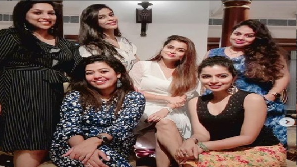 सेक्स रैकेट में शामिल होने का आरोप 