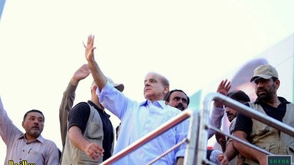 2007 में फिर लौटे पाकिस्तान