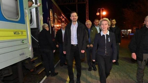 रूसी कोयले पर प्रतिबंध