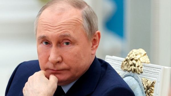 पुतिन का बातचीत से उठा विश्वास