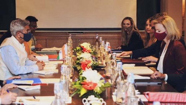 भिड़ गये भारत- ब्रिटेन के विदेश मंत्री