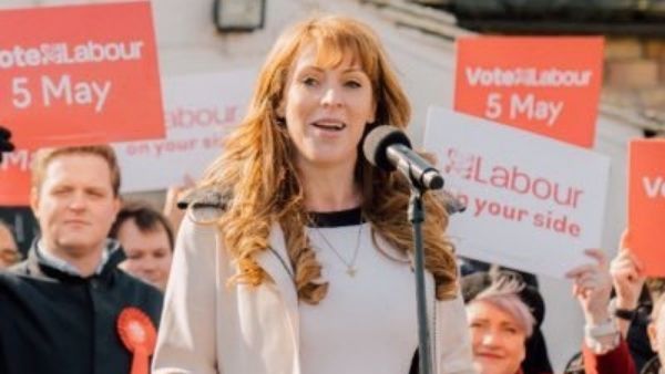 अखबार के संपादक को बुलाया गया