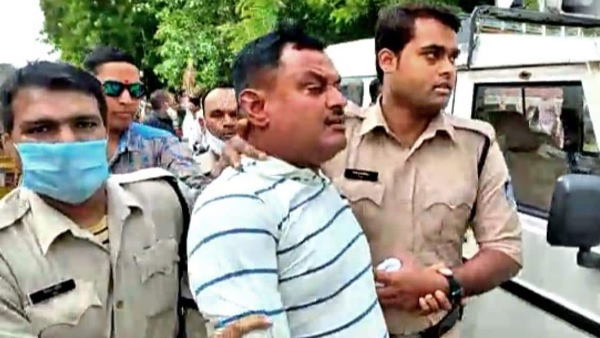 खुशी दुबे समेत 45 आरोपी जेल में हैं बंद, तीन पर एनएसए