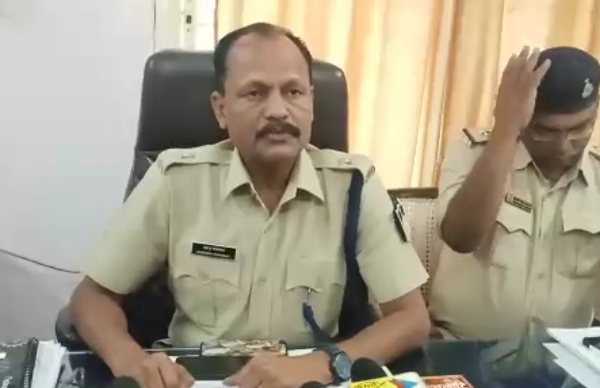  भानपुरा थाना के थाना प्रभारी अवनीश श्रीवास्तव 