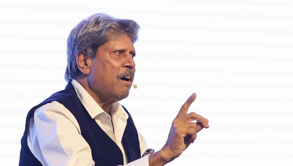 सिर्फ बल्ले से जवाब दें मुंह से नहीं