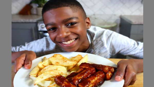 जानवरों को बिना नुकसान पहुंचाए देते हैं भोजन