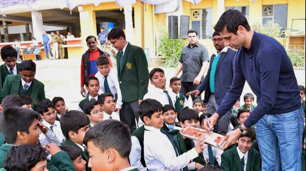 नेहरा और गैरी कर्स्टन की जोड़ी फिर से मिली
