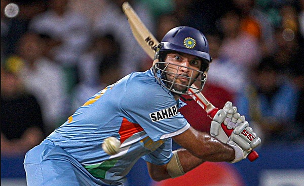  युवा बल्लेबाज अभिषेक शर्मा की तारीफ की