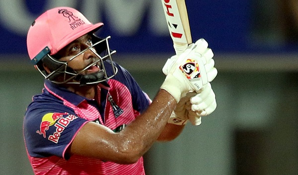 बड़े मजेदार मीम्स बने इस निराले अंदाज पर