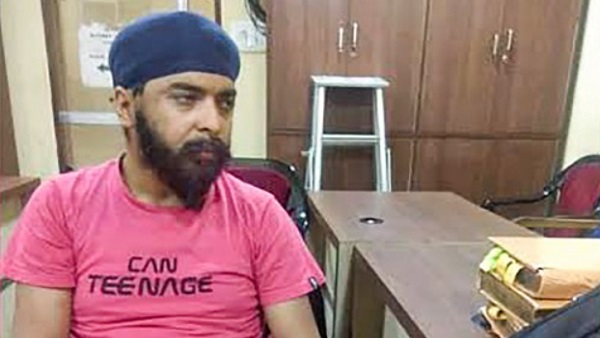 बग्गा की मां बोलीं- पंजाब पुलिस ऐसी गुंडागर्दी करेगी...?