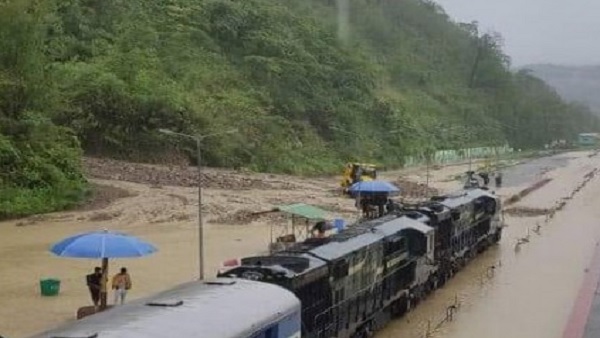असम के ये जिले बाढ़ से ज्यादा प्रभावित 