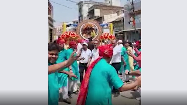 बहन दीपाली 5 वर्ष पूर्व ही दीक्षा ले चुकी बहन दीपाली 5 वर्ष पूर्व ही दीक्षा ले चुकी