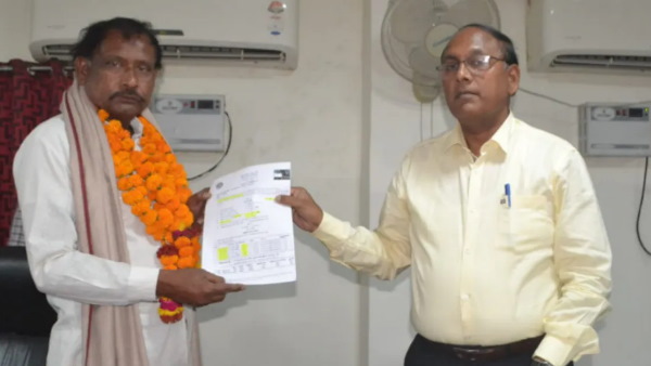 कलेक्ट्रेट में किया गया विदाई समारोह का आयोजन