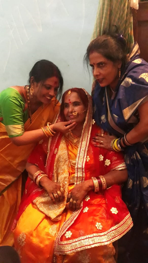 बारात में 600 लोग गए बारात में 600 लोग गए