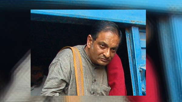 डॉ. विनायक सेन, जिनकी रिहाई के लिए दुनिया भर में हुए थे प्रदर्शन डॉ. विनायक सेन, जिनकी रिहाई के लिए दुनिया भर में हुए थे प्रदर्शन