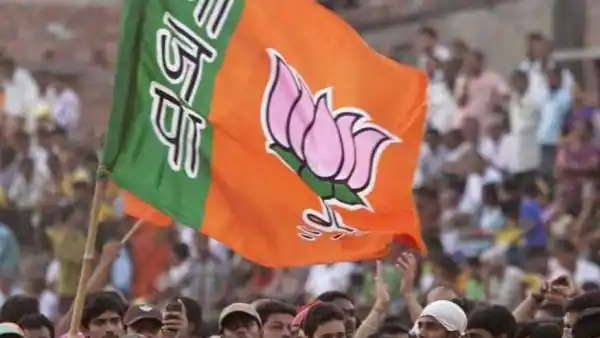 भाजपा नेताओं को दस दिन, दस घंटे बूथ में देना अनिवार्य
