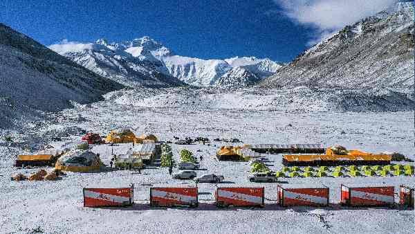 हिंदी को 'हथियार' बनाने की मुहिम में जुटा चीन