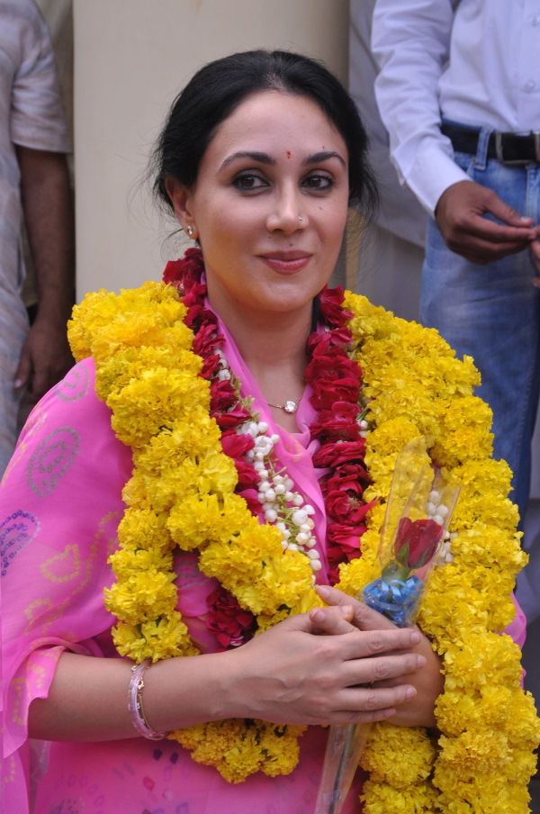  दीया कुमारी की राजनीति में एंट्री