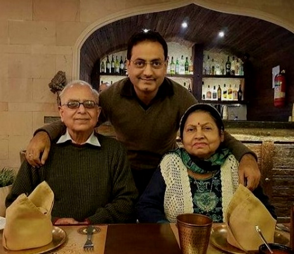 डॉ विकास दिव्यकीर्ति ​के यूट्यूब चैनल
