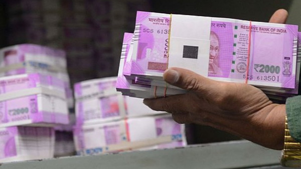 ट्रक ड्राइवर चंद मिनटों में बन गया 24 करोड़ का मालिक 