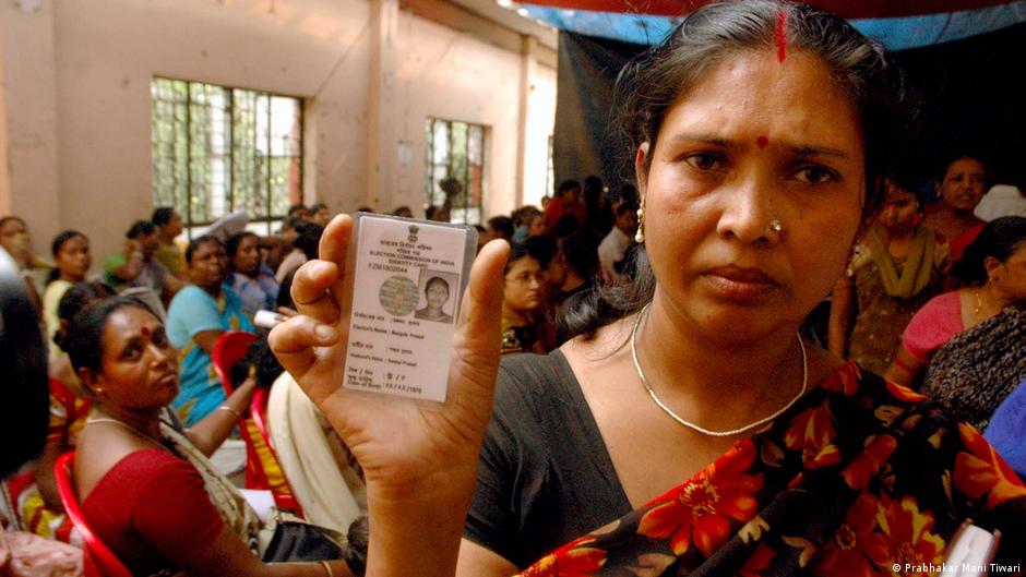 यौनकर्मियों को वोटर आईडी कार्ड जैसी सहूलियत मिली है