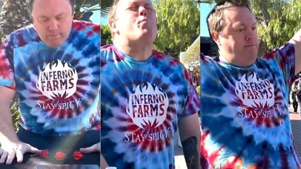 कैरोलीना रीपर खाने की स्पेशल तैयारी कैरोलीना रीपर खाने की स्पेशल तैयारी