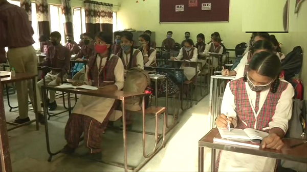 mass promotion in gujarat 2022: More than 51 lakh children from class 1st to 8th will be promoted mass promotion in gujarat 2022: More than 51 lakh children from class 1st to 8th will be promoted
