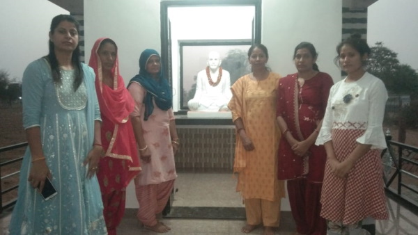 हरफूल सिंह धायल की आठ बेटियां