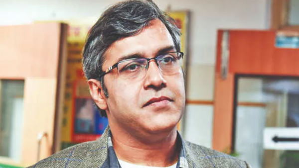 23 मई की शाम स्टेडियम में अपने कुत्ते के साथ देखे गए थे आईएएस