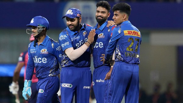 ऐसा करने वाली पहली टीम बनी मुंबई