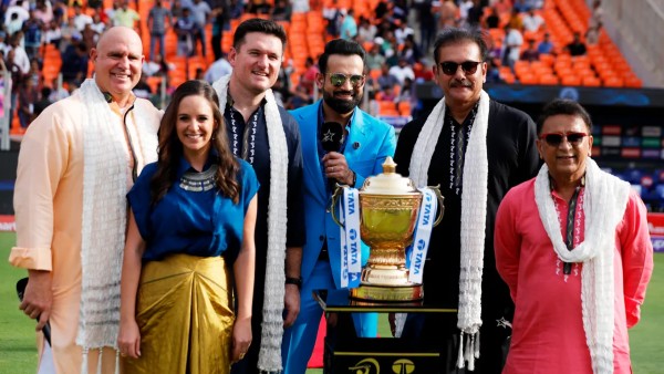 आउट होने पर गावस्कर देते थे गाली