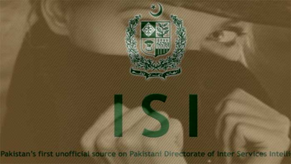 हनी ट्रैप में फंसने वाले से शुरुआत में सामान्य चैट