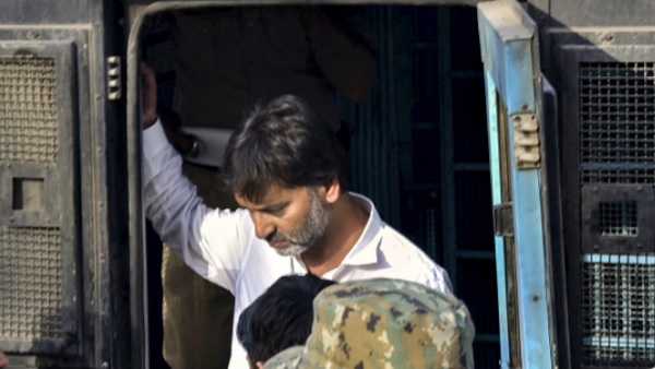 मकबूल भट्ट को मानता था आदर्श