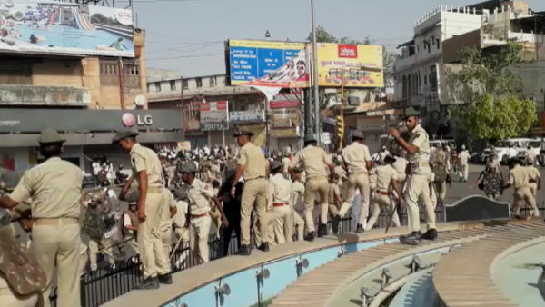 जोधपुर में उपद्रव वाला इलाका छावनी बना रहा