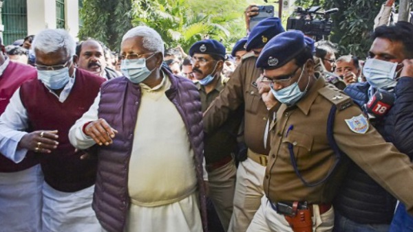 दावा: बदले में जमीन लेकर नौकरी देने का लालू पर लगा आरोप!