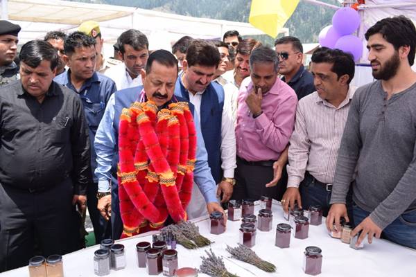 5,000 किसानों और युवा उद्यमियों को रोजगार