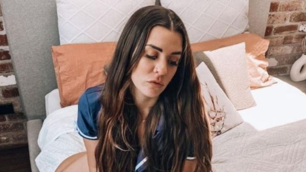 नए जॉब से खुश हैं लूसी नए जॉब से खुश हैं लूसी