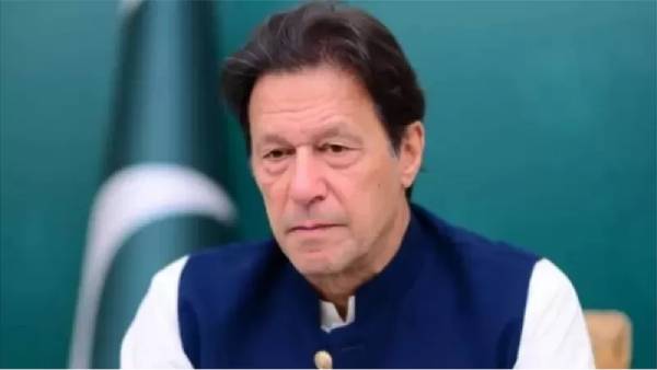 वायरल हो गया इमरान खान का वीडियो वायरल हो गया इमरान खान का वीडियो