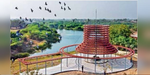 आपने देखा क्या ये पक्षियों का बंगला?