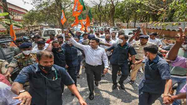 गोवा में दलबदल का इतिहास