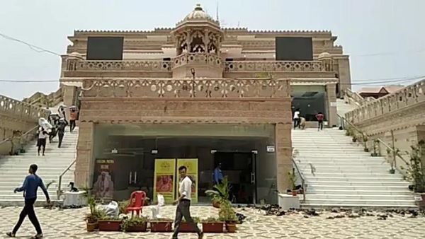 पटना: इस्कॉन मंदिर का उद्दघाटन हुआ