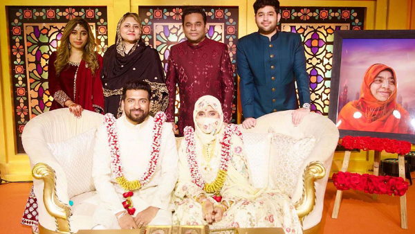 खतीजा रहमान भी सिंगर हैं