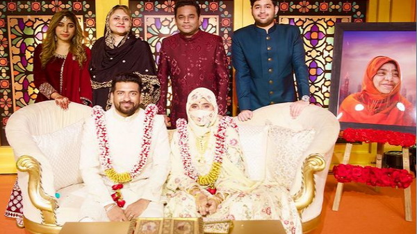 हमान की दिवंगत मां की तस्वीर भी लगाई गई थी