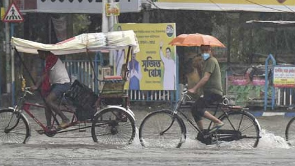 Weather: अगले दो घंटों के अंदर दिल्ली-NCR में भारी बारिश के आसार, चलेंगी तेज हवाएं, Alert जारी Weather: अगले दो घंटों के अंदर दिल्ली-NCR में भारी बारिश के आसार, चलेंगी तेज हवाएं, Alert जारी