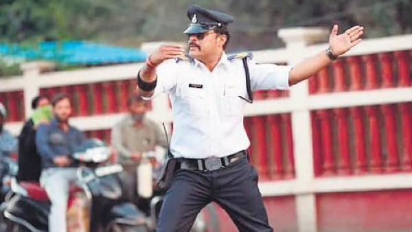 रंजीत सिंह ने बच्चे को दिलवाई नई चप्पल