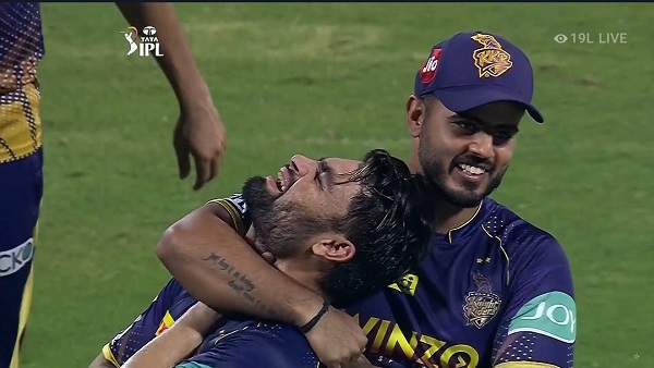 पहले डी काॅक ने लगाया शतक