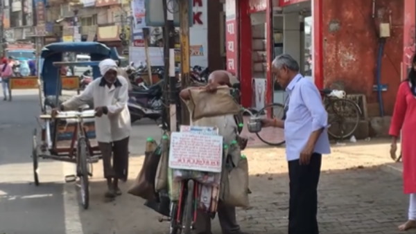 शीतल जल पिलाने का नेक काम सोनी बीते 26 साल से कर रहे शीतल जल पिलाने का नेक काम सोनी बीते 26 साल से कर रहे