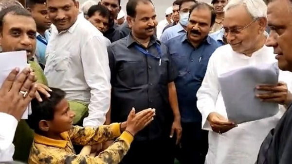 नीतीश कुमार से सोनू कुमार ने क्या कहा था?